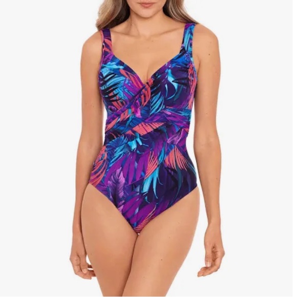 Miraclesuit
Caliente Tropica Revele One Piece Swimsuit - Picture 5 of 13